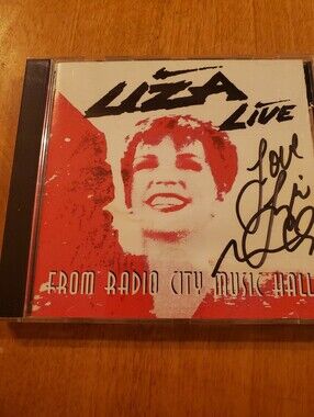 Liza Live From Radio City Music Hall CD Autograph Signed album + News Clippings